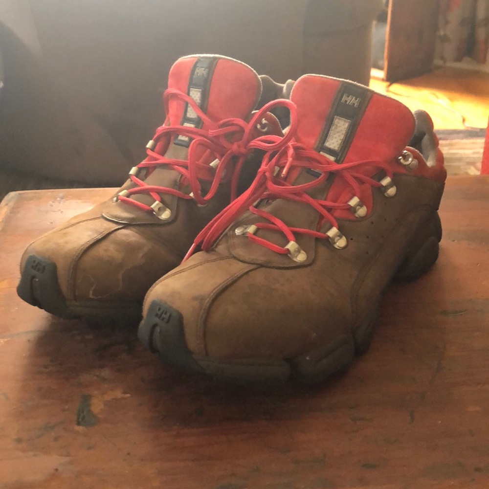 HELLY HANSEN TRAIL SHOES